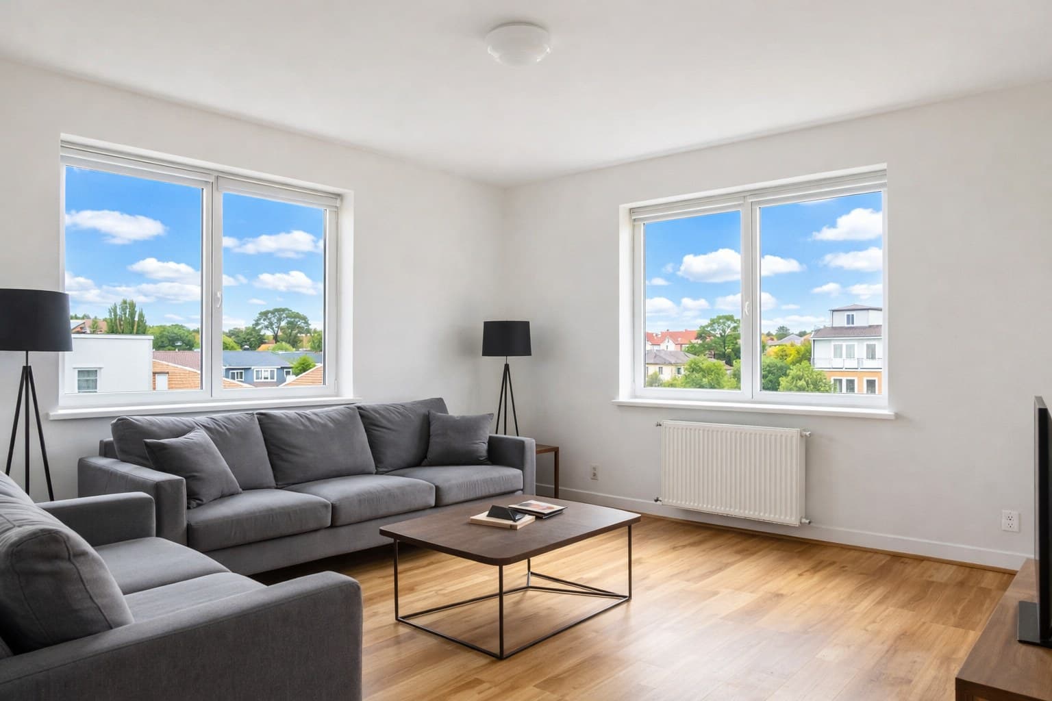 Raum nach Virtual Staging mit KI-Möblierung