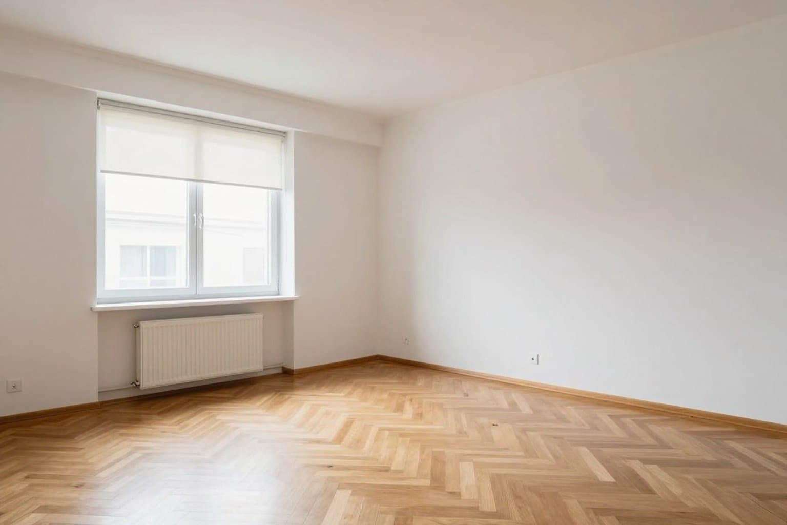Leerer Raum vor Virtual Staging